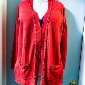 Avenue red cardigan with sequence pockets/esges